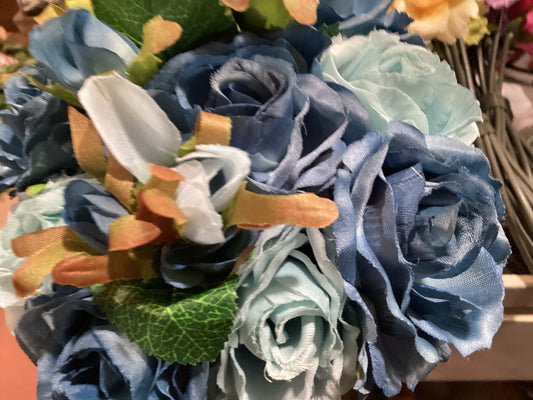 Rose Bouquet x 11 - BLUE