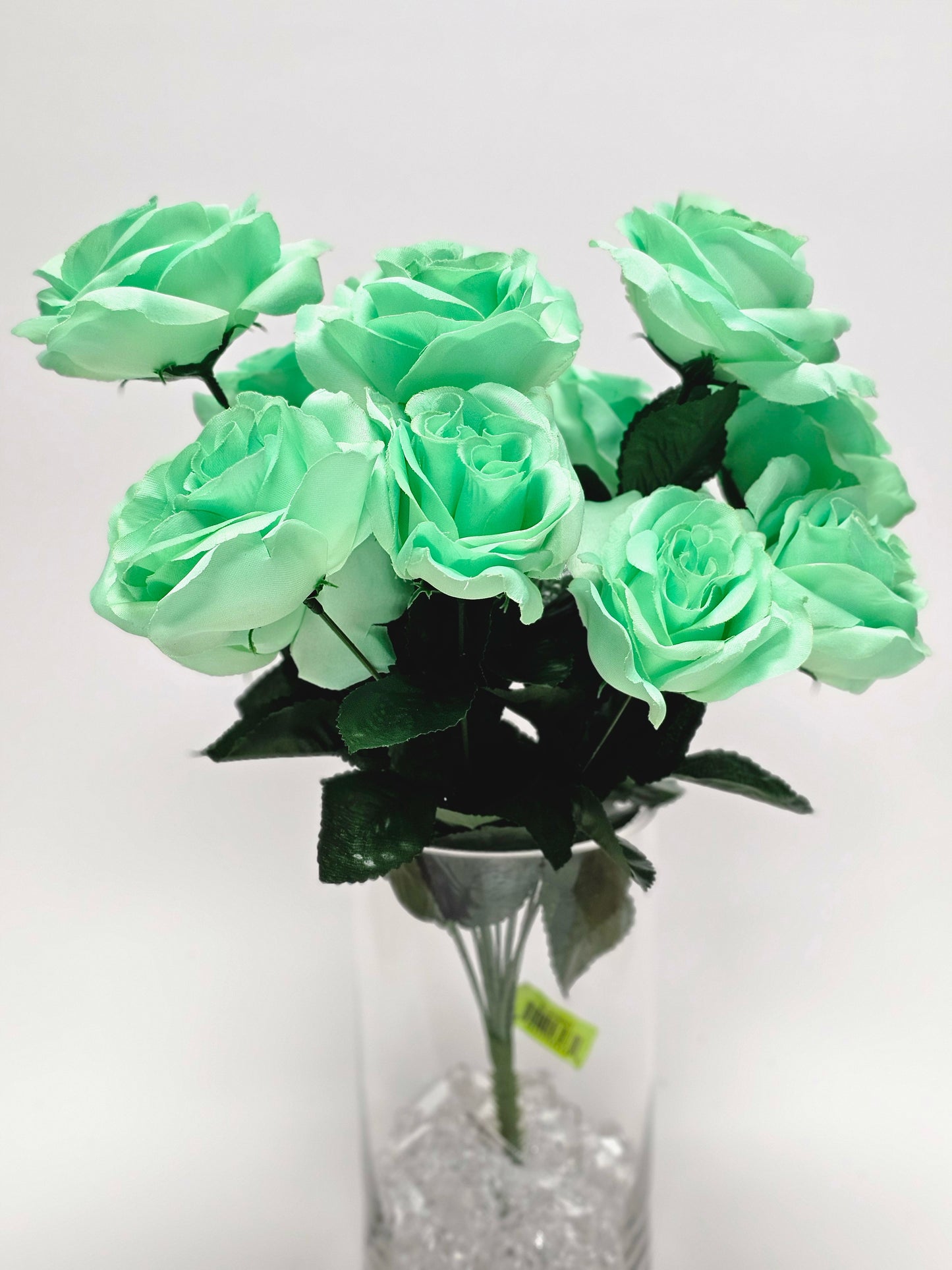 Color Fast Lilian Open Rose - MINT